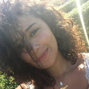 Meet your Posher, Habiba